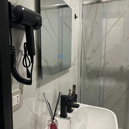 Golden Palm Oda ve Kahvaltı Bari