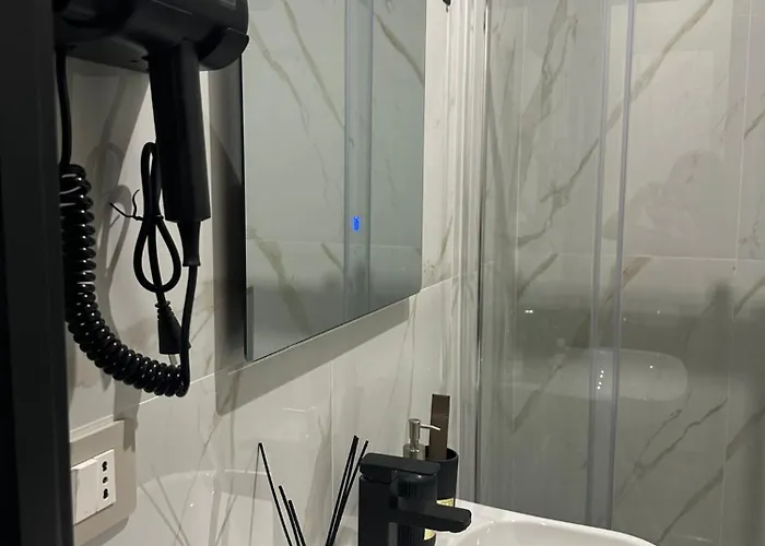 Golden Palm Couette-café Bari